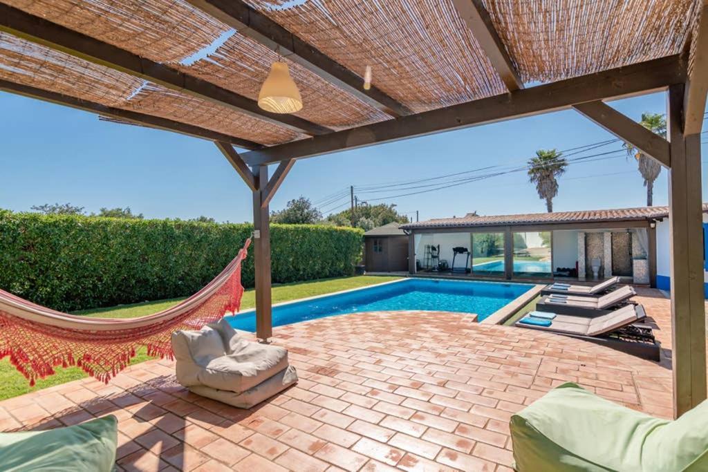 Villa Charme Pera Bagian luar foto